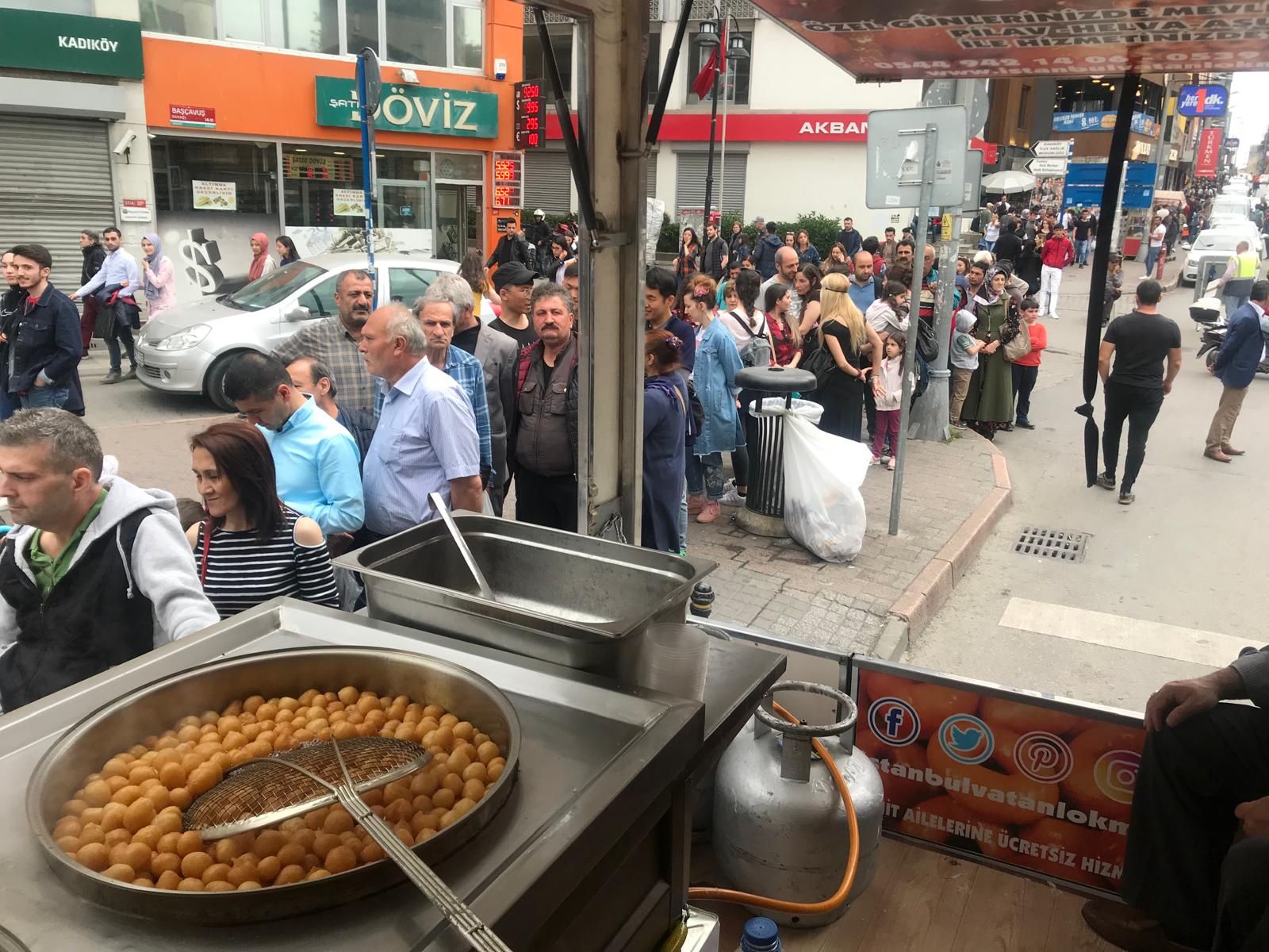 Üsküdar Hayır Lokması - sahadan kare 1